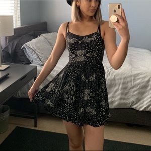 Forever 21 Black and White Dress